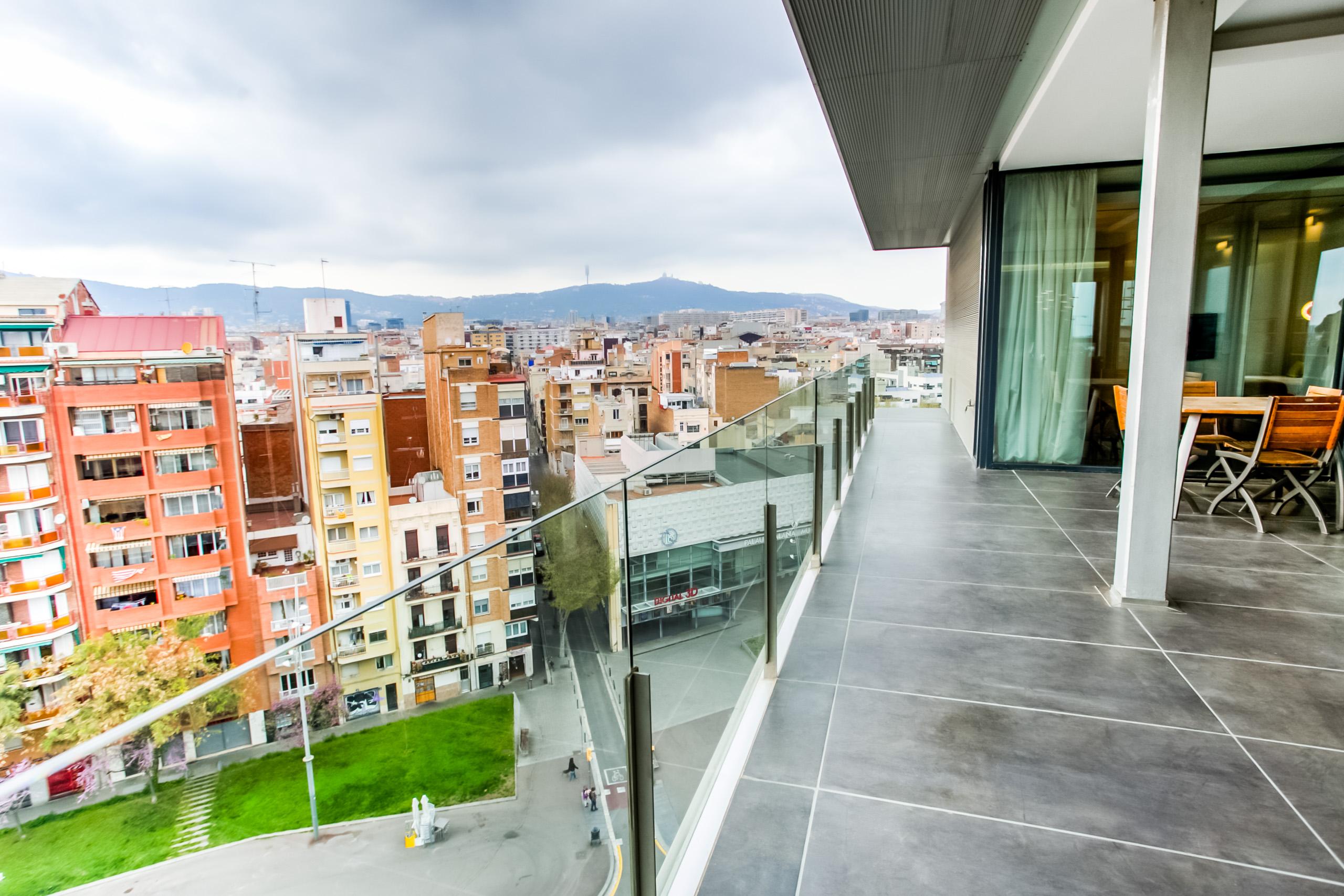 Cosmo Apartments Sants Barcellona Esterno foto